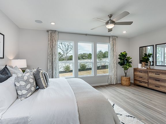 4th image of 9513 Boathouse Dr