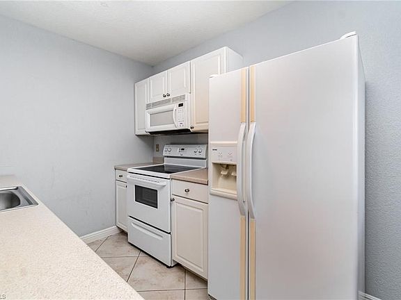 5th image of 4605 Bayshore DR #G1