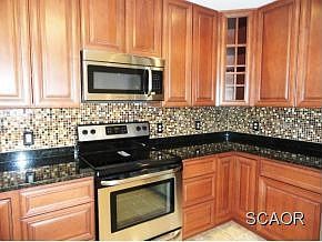 3rd image of 32743 Harburg Dr