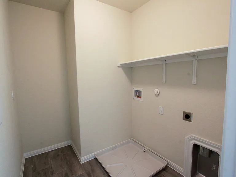17004 Alturas Ave — Photo 28