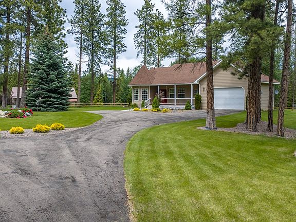 3rd image of 175 Danielson Rd