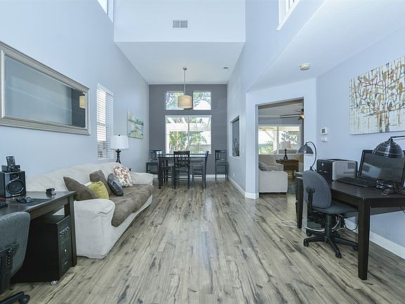 2nd image of 1233 Lakeport Ln #3