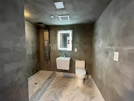 Rented by The InHouse Group | media 20