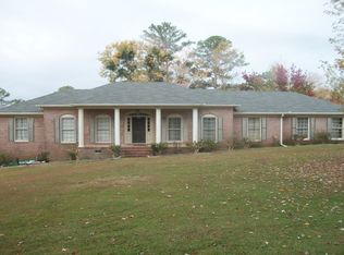 327 Hill And Dale Dr, Union Springs, AL 36089