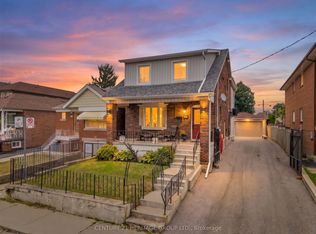 33 Sanderstead Ave, Toronto, ON M6E 4X6