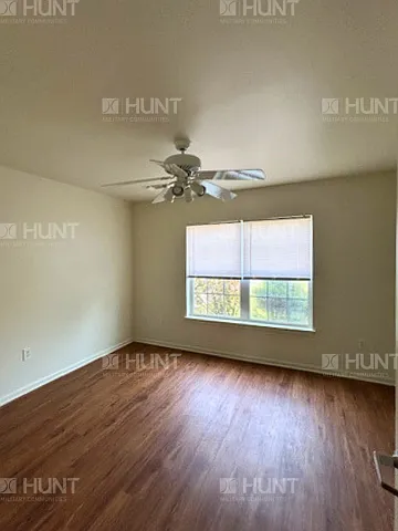 6032 Center Rd — Photo 5