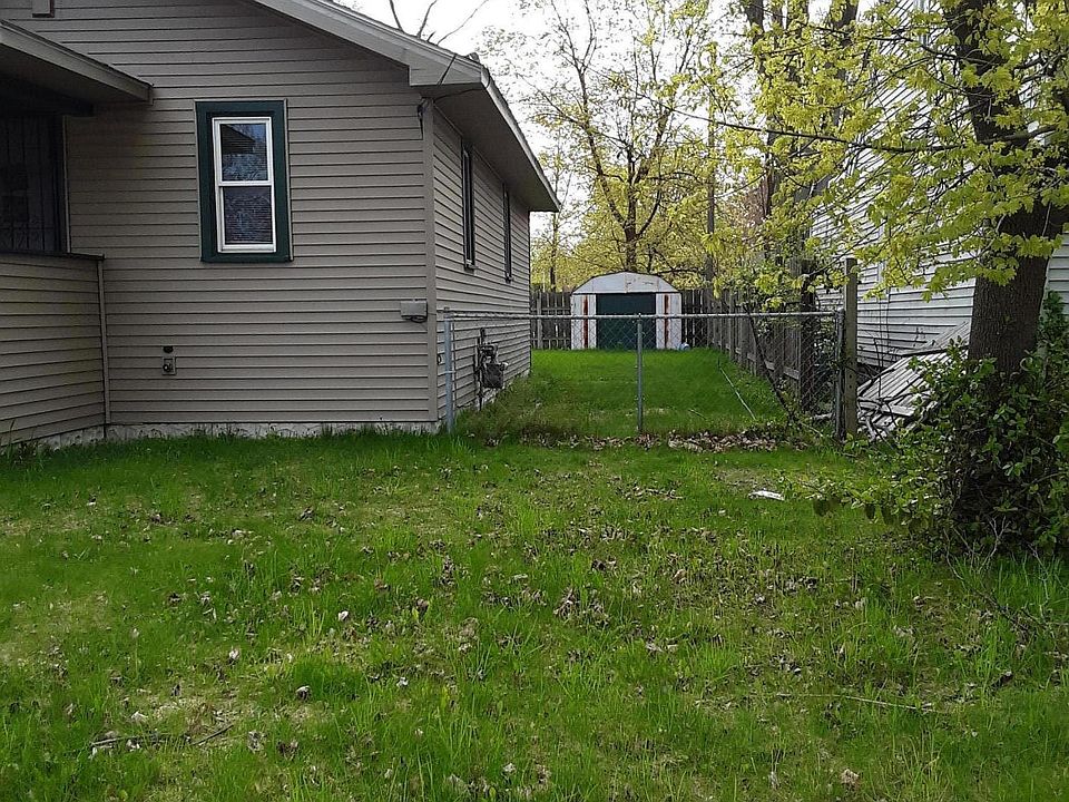 2nd image of 4518 Grand Haven Rd