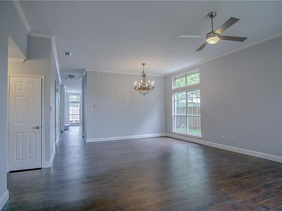 4th image of 7920 Pinkerton Ct