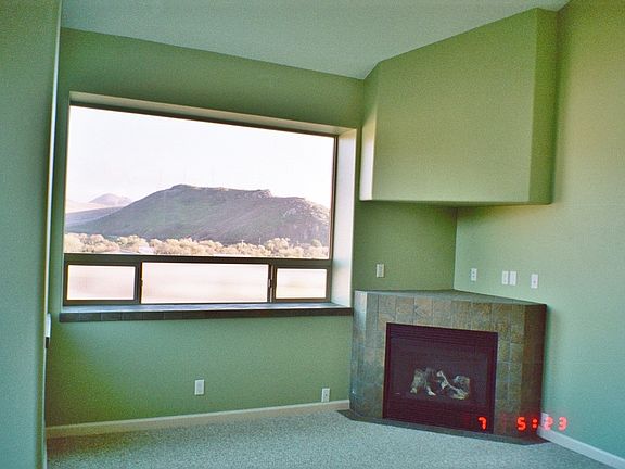 Living room with gas fireplace