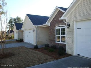 610 Wyndam Ct, Lumberton, NC 28358