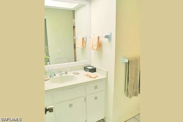 320 Gulf Shore Blvd S — Photo 11