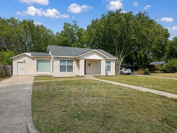 913 Austin St, Arlington, TX 76012