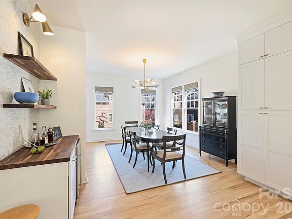 5th image of 1244 Dilworth Crescent Row
