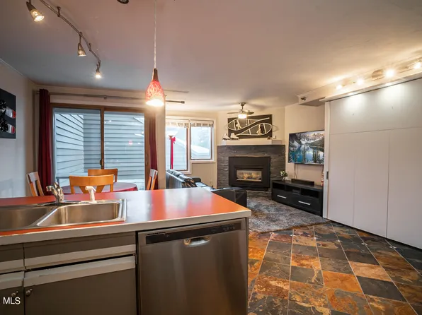 313 Iron Horse Way #C1013, Winter Park, CO 80482