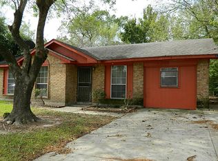 9823 Trumpet St, Houston, TX 77078