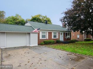 7 Church St, Round Hill, VA