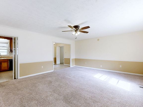 2nd image of 1819 Battleground Dr Lot 1
