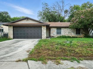 6815 Spring Lark, San Antonio, TX 78249
