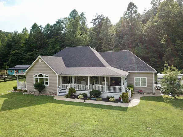 3189 State Route 3387, Stambaugh, KY 41257