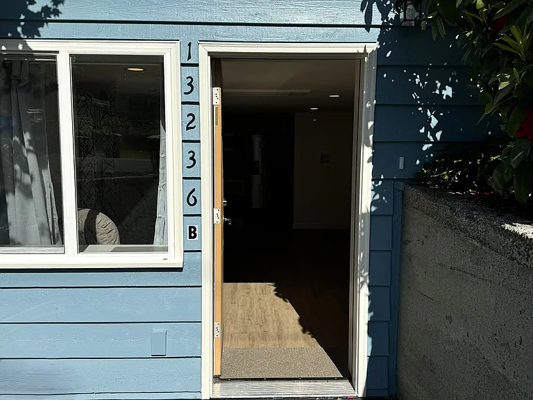 13236 2nd Ave SW #B — Photo 3