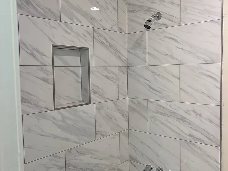 2905 Burch Ave #12 — Photo 42