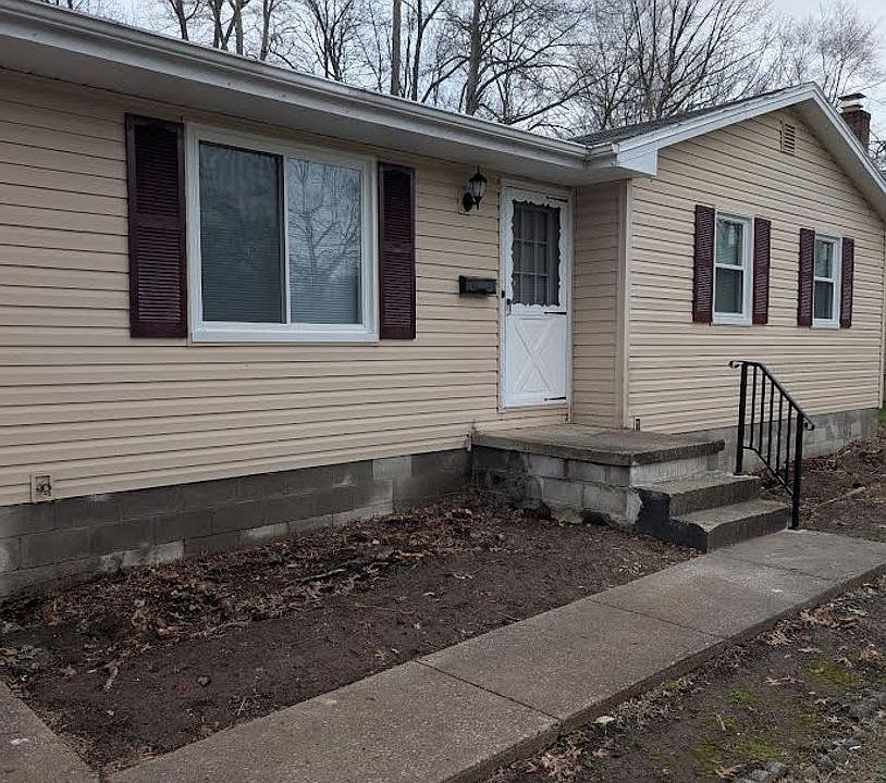 1st image of 2239 Woodland Trce