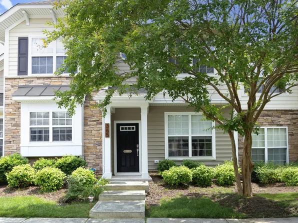 365 Red Elm Dr, Durham, NC 27713