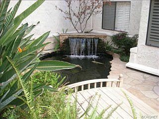 5th image of 5310 Zelzah Ave Unit 314
