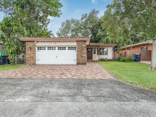 6330 SW 34th St, Miami, FL 33155