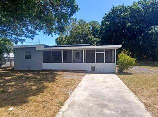 1810 S 32nd St, Fort Pierce, FL 34947