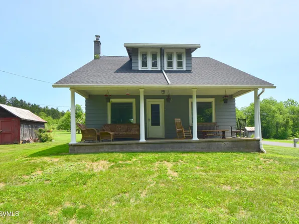 5 Deer Mountain Rd, Catawissa, PA 17820