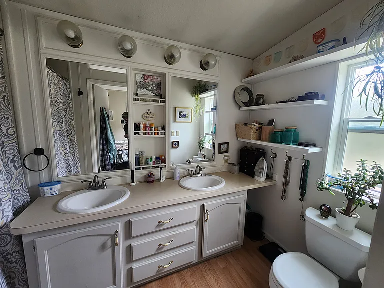 284 Diamond Dr #A — Photo 11