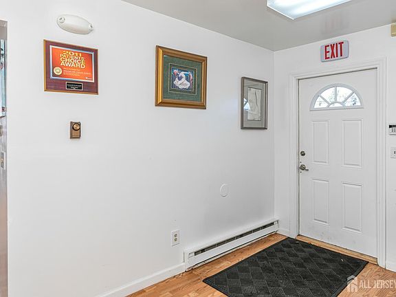 4th image of 3 Stanworth Rd