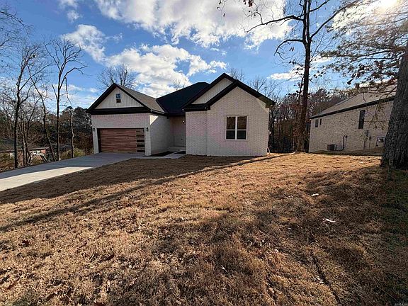 3rd image of 241 Rose Creek Ct
