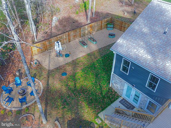 2nd image of 11514 Light Ln