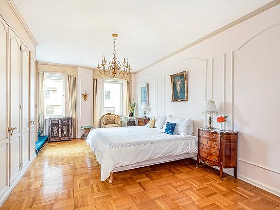 4th image of 870 5th Ave APT 16E