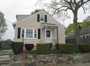 7 Cecile St, Lincoln, RI 02865