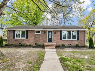 917 Williamsburg Rd, Colonial Heights, VA 23834
