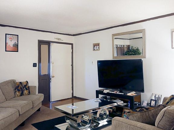 3rd image of 10071 E Penrith Dr