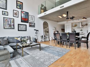 75 Portland St #504, Toronto, ON