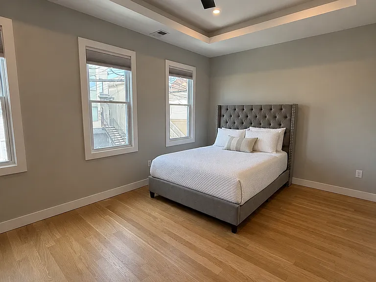 6006 Jefferson St #2 — Photo 14