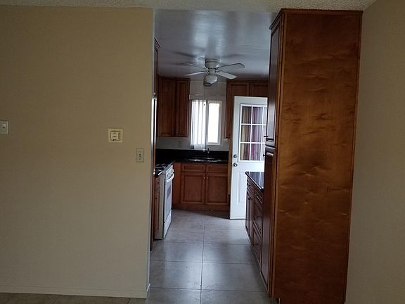 4th image of 9721 Ramona St