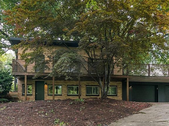 4th image of 1216 Franklin Ave