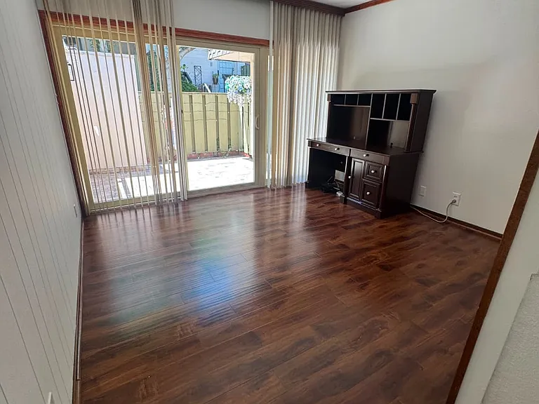 4153 W Sarah St — Photo 21