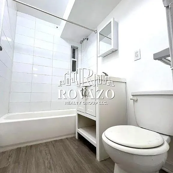 400-401 Stuyvesant Ave #8 — Photo 3