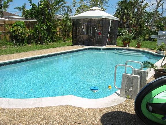 Pool Area/Backyard