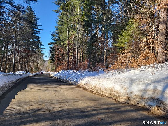 5th image of 14 Goodell Road