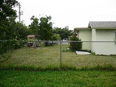 2nd image of 9808 NW 70th St