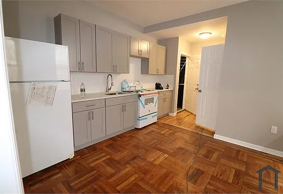636 E 223rd St #1 — Photo 6