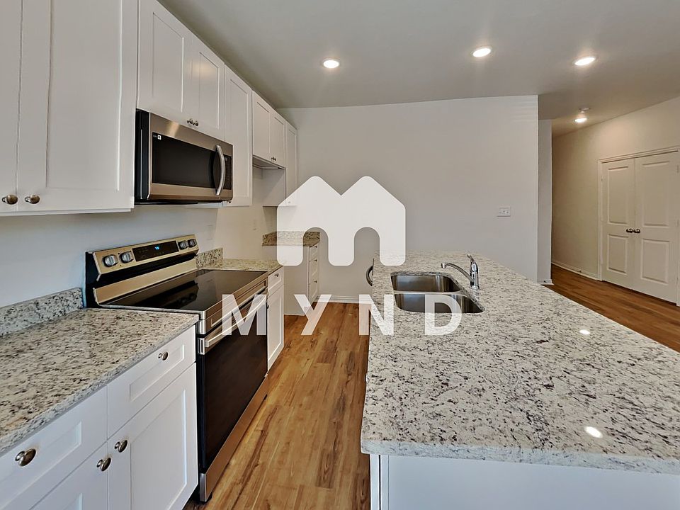 1st image of 1401 Boxwood Ln